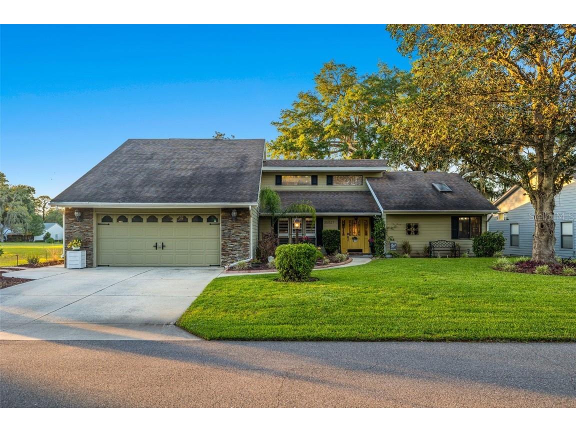 35027 Smoketree Lane Dade City FL 33525 T3516874 image1