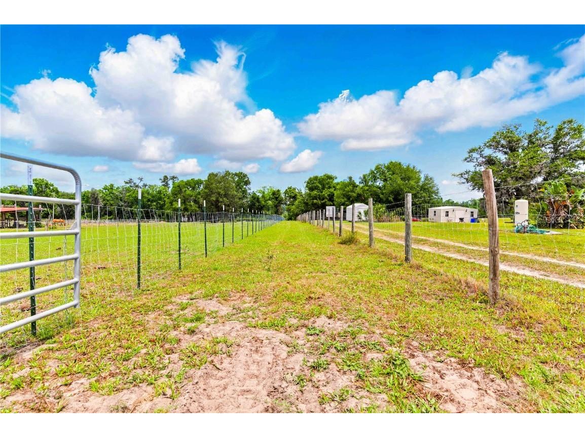 Dan Brown Hill Road Brooksville FL 34602 TB8385047 image1