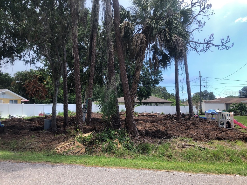 Darwin Road Venice FL 34293 A4572188 image1