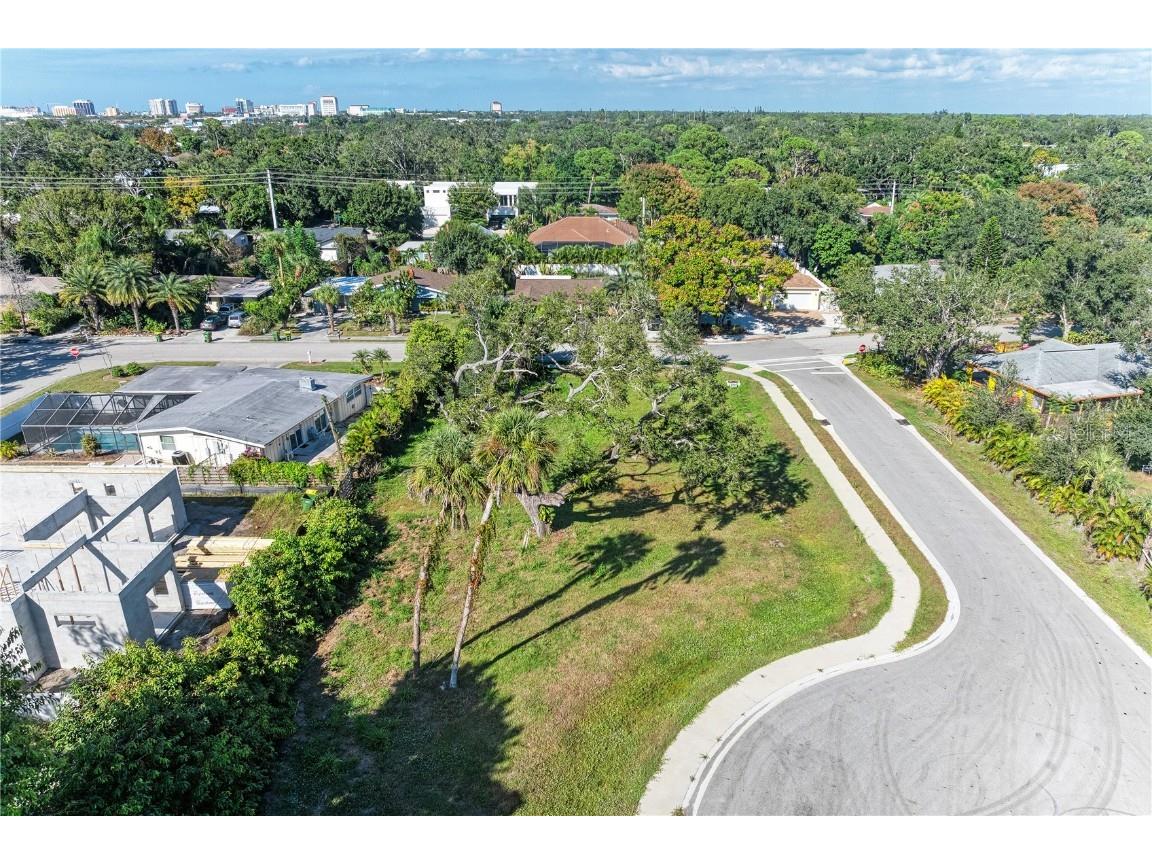 Datura Street Sarasota FL 34239 A4671490 image12