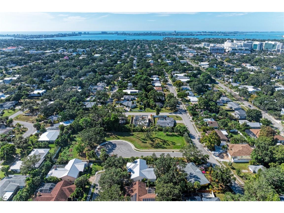 Datura Street Sarasota FL 34239 A4671490 image15