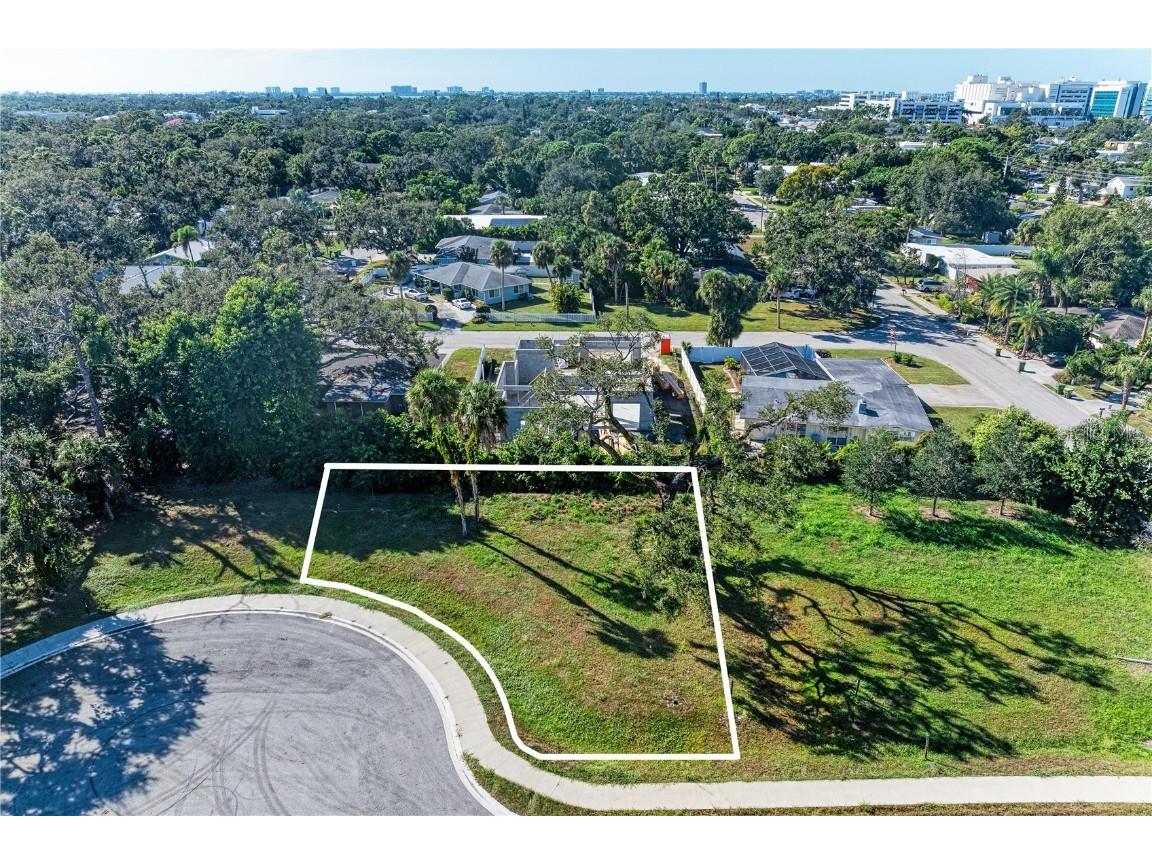 Datura Street Sarasota FL 34239 A4671490 image2