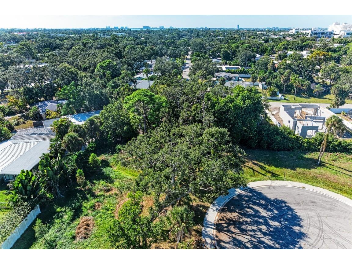 Datura Street Sarasota FL 34239 A4671869 image8