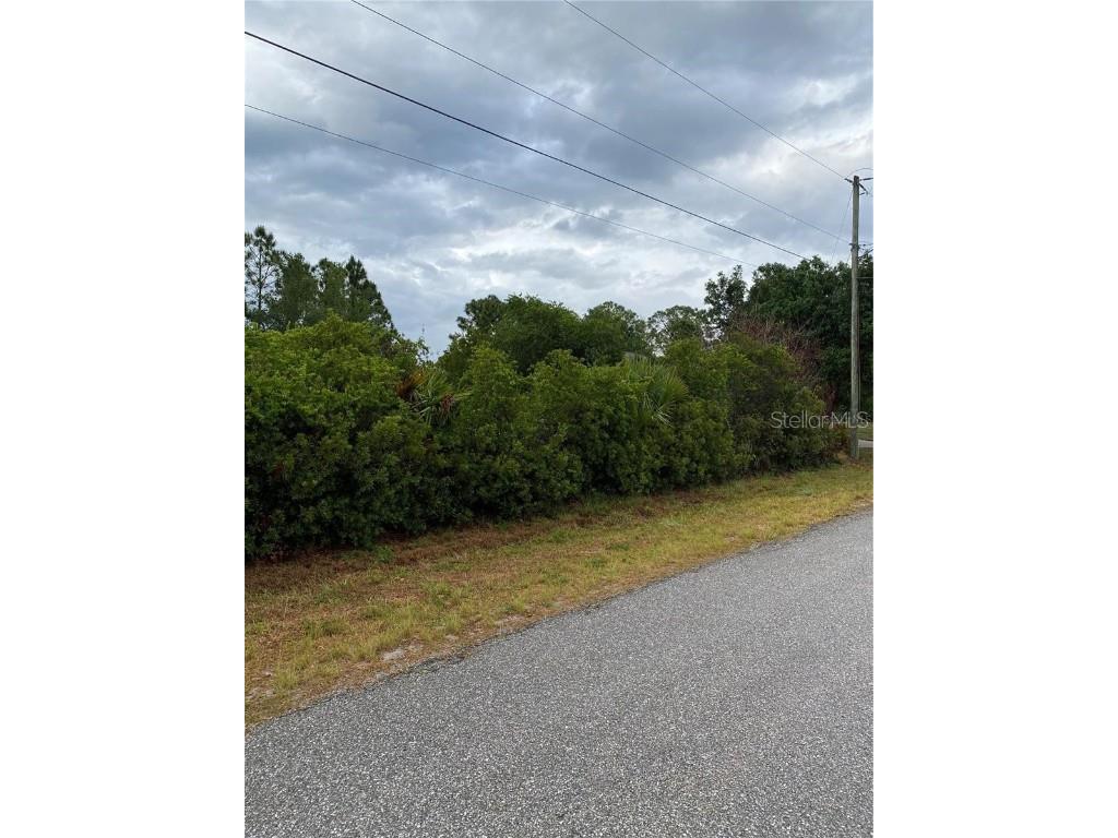 De Miranda Avenue North Port FL 34287 A4541677 image1