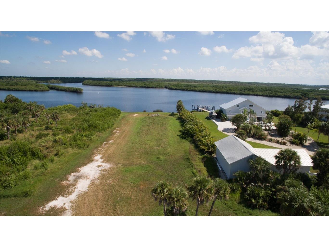 Deer Court Venice FL 34293 A4670049 image6