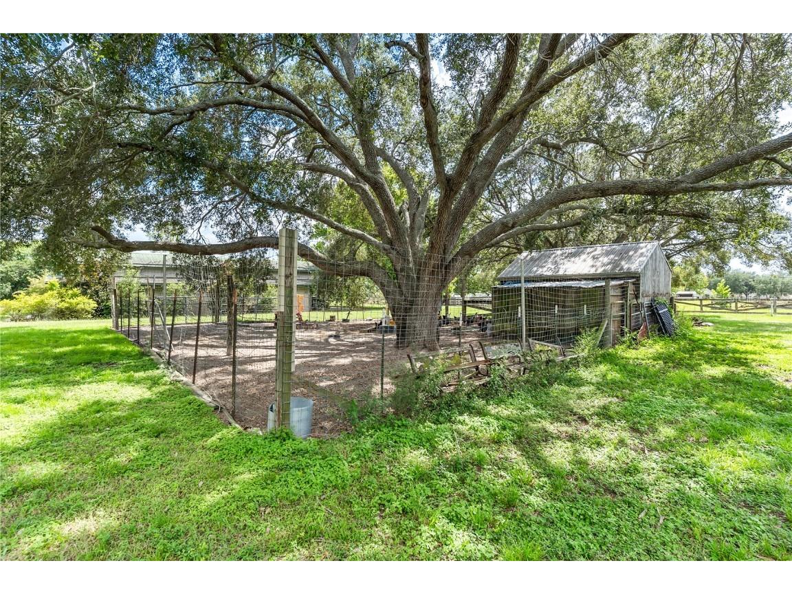 Deer Meadow Lane Grand Island FL 32735 G5099912 image3