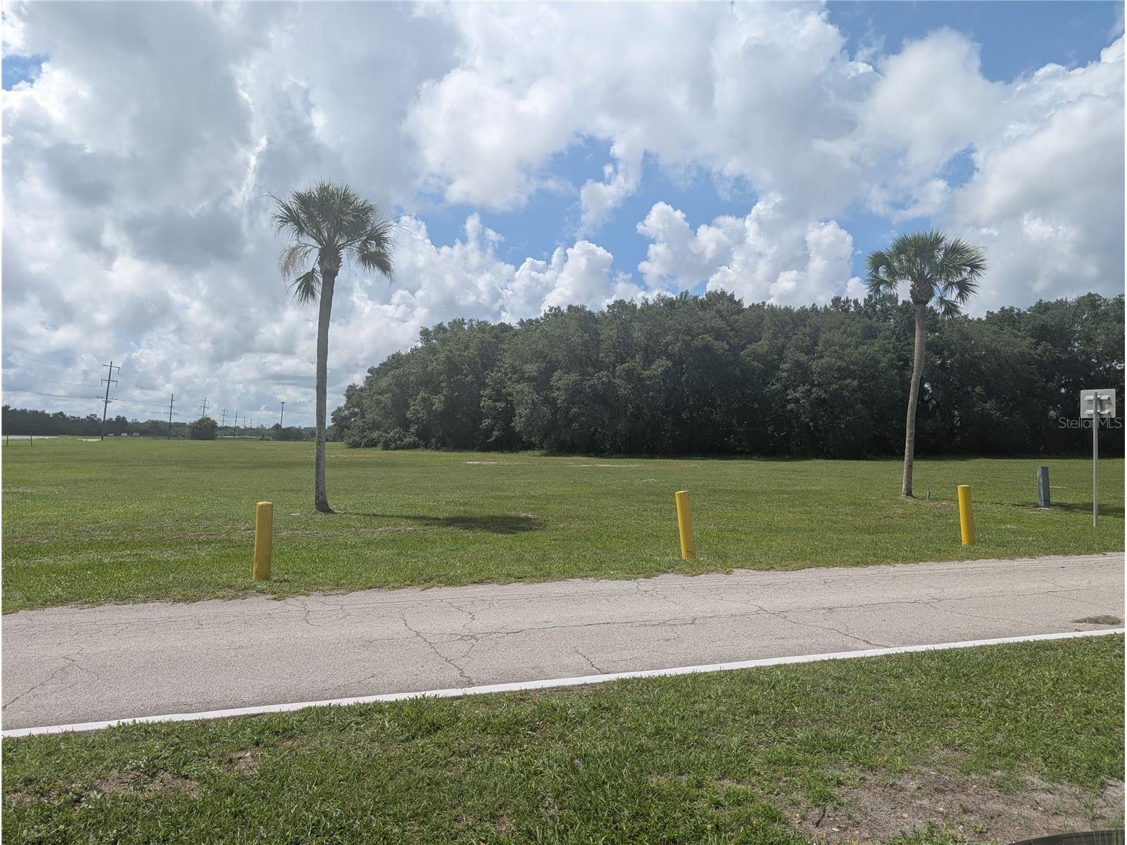 Deland Avenue Indian Lake Estates FL 33855 - LAKE WALK-IN-WATER & POND P4939202 image20