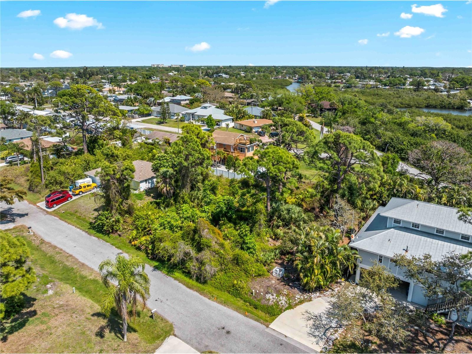 Devon Road Venice FL 34293 N6143690 image10