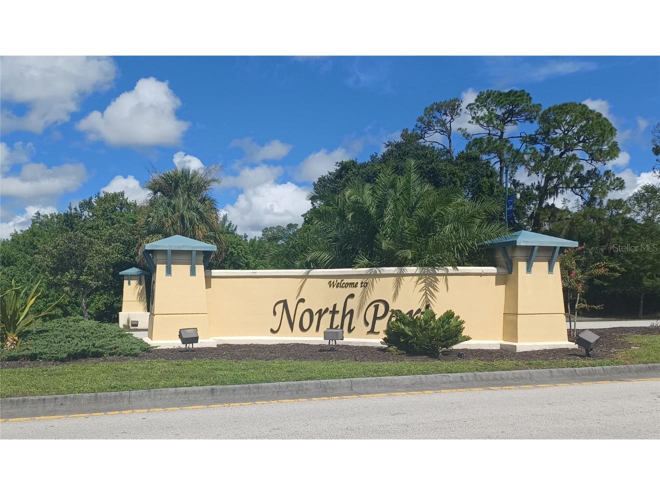 Devonia Circle North Port FL 34288 D6136962 image2