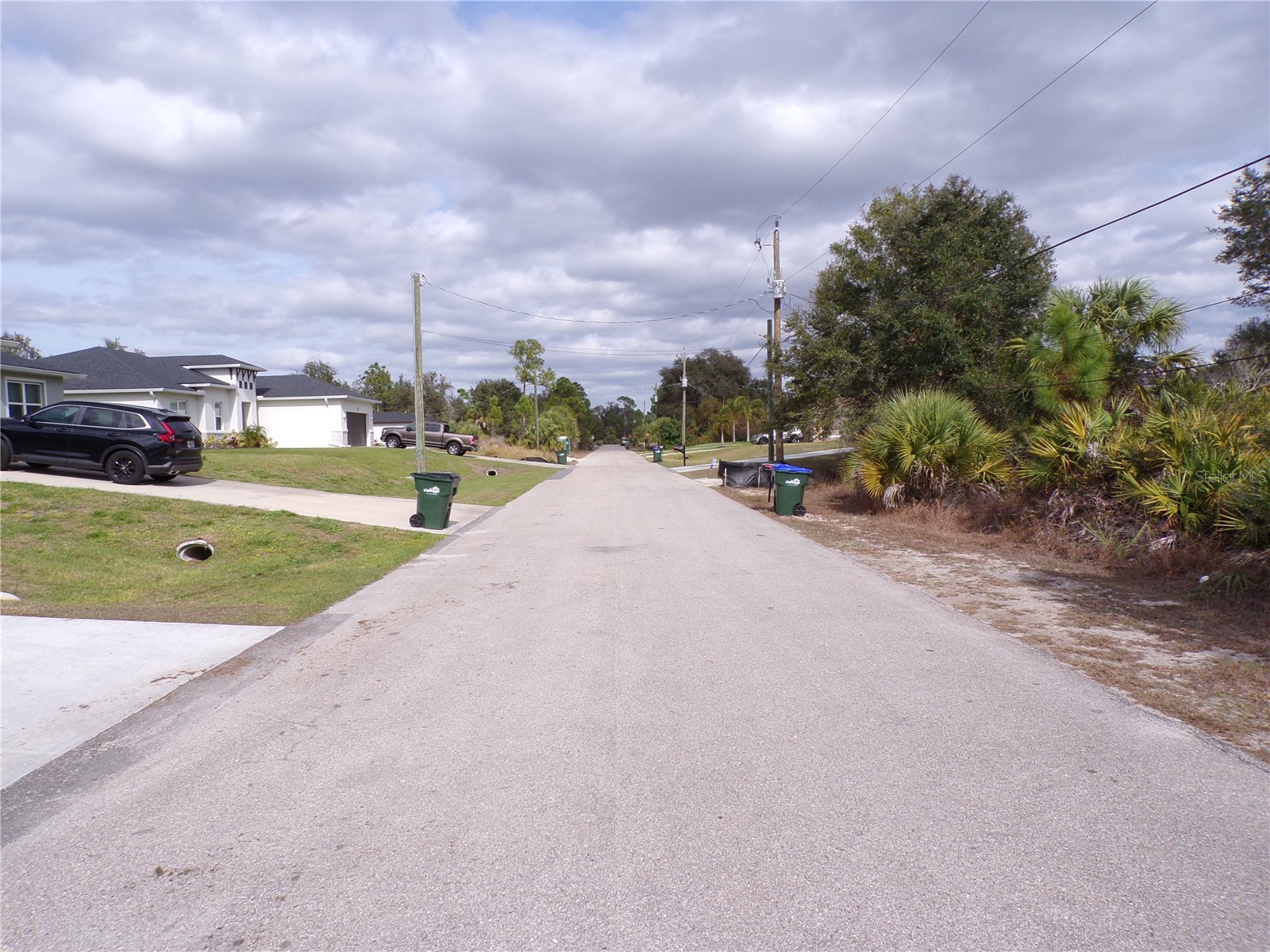 Dryden Street North Port FL 34288 C7520392 image10