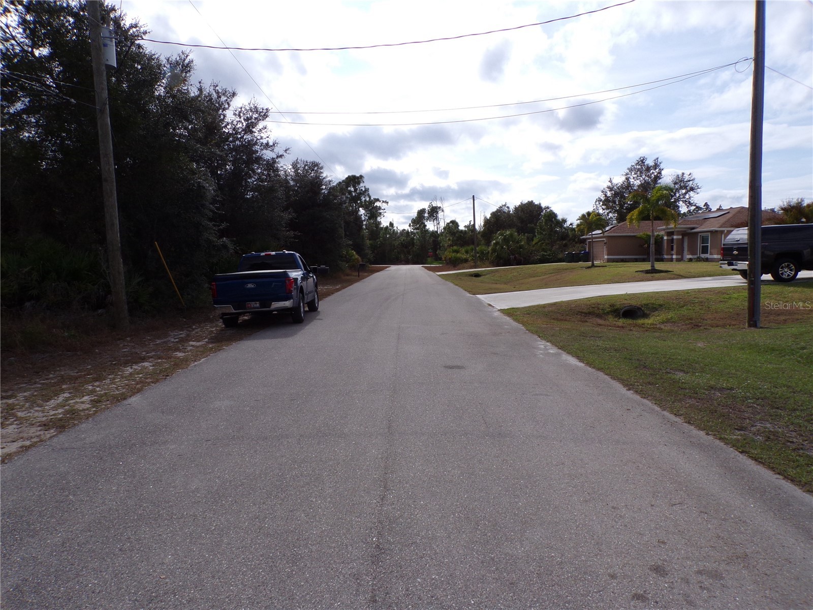 Dryden Street North Port FL 34288 C7520392 image9