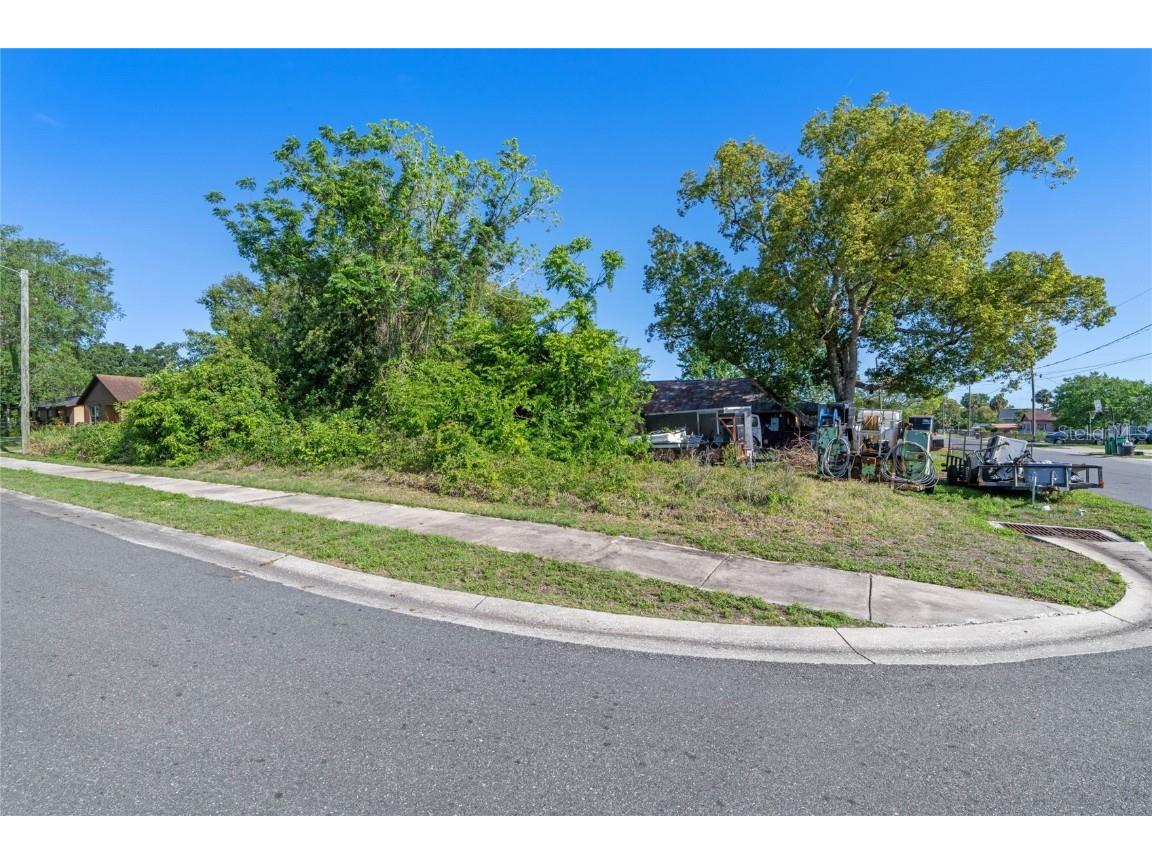 Dunbar Street Sanford FL 32771 O6105166 image1