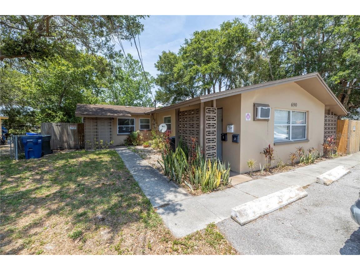  Dunedin FL 34698 U8200384 image1