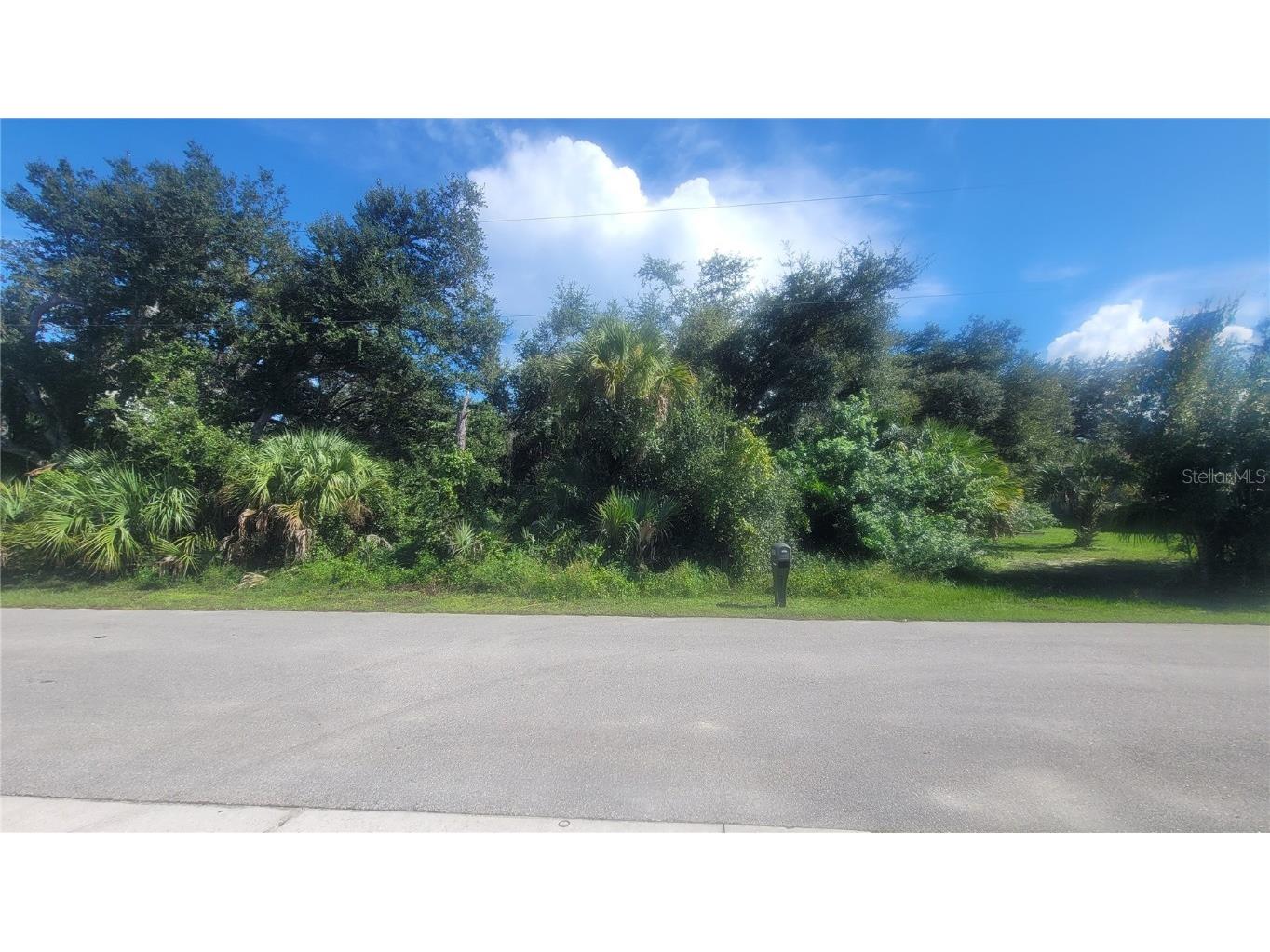 Dunsmuir Rd North Port FL 34288 A4663544 image1