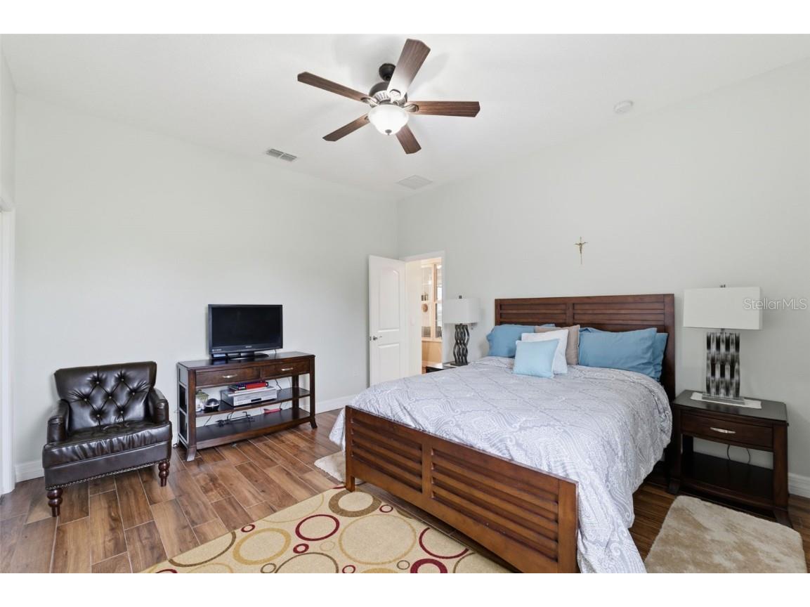  Dade City FL 33523 W7880942 image22