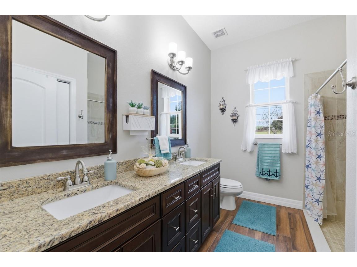  Dade City FL 33523 W7880942 image23