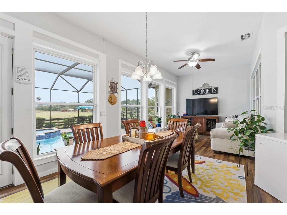  Dade City FL 33523 W7880942 image79