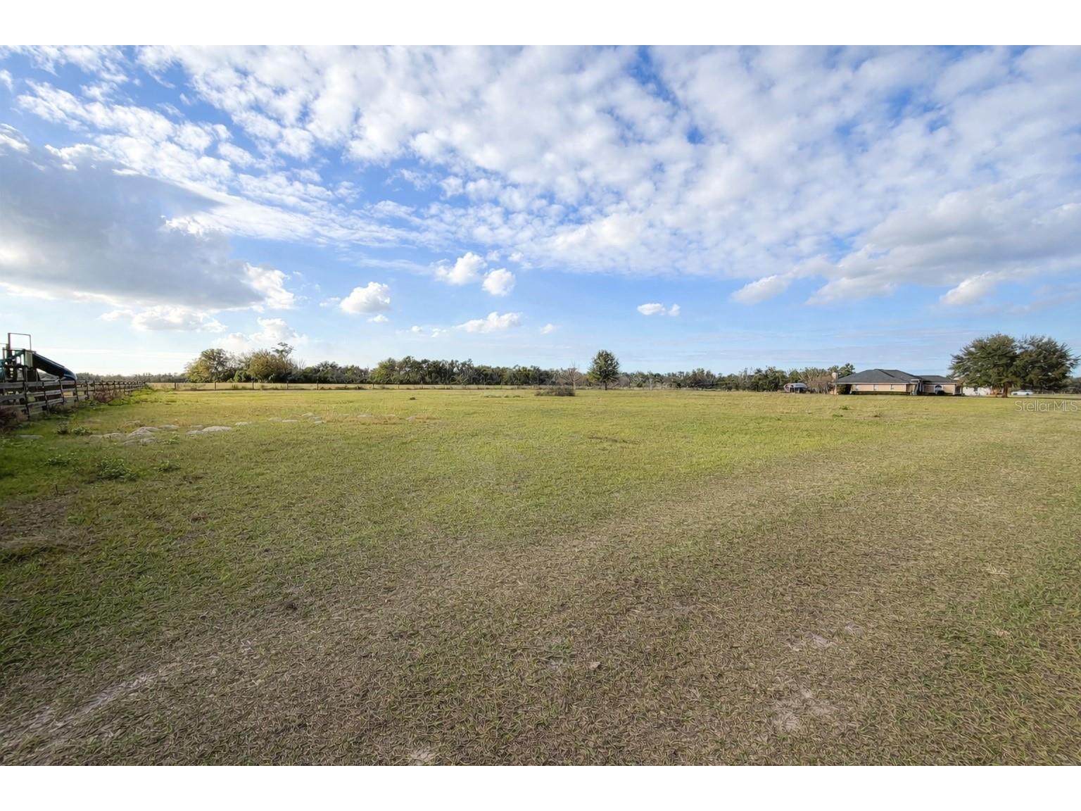  Dade City FL 33525 TB8460632 image1