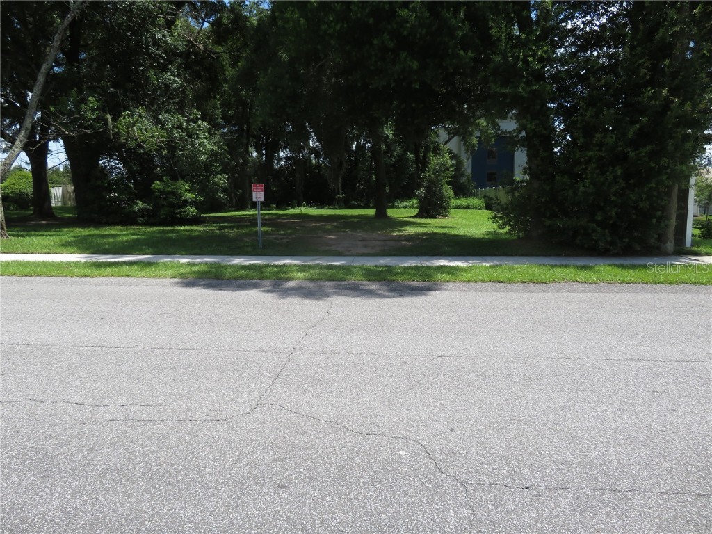  Dade City FL 33525 U8251613 image1