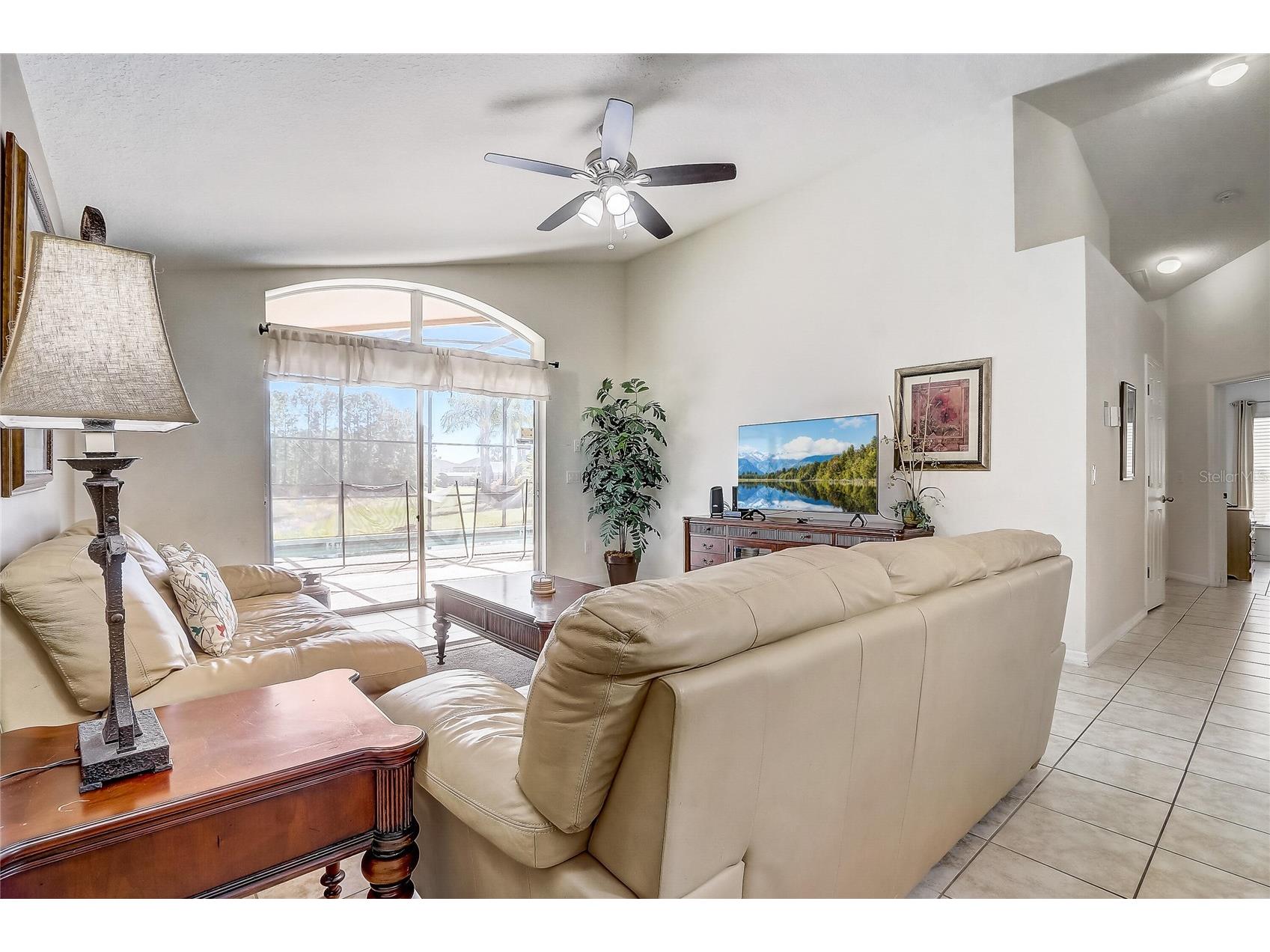  Davenport FL 33837 O6311521 image15