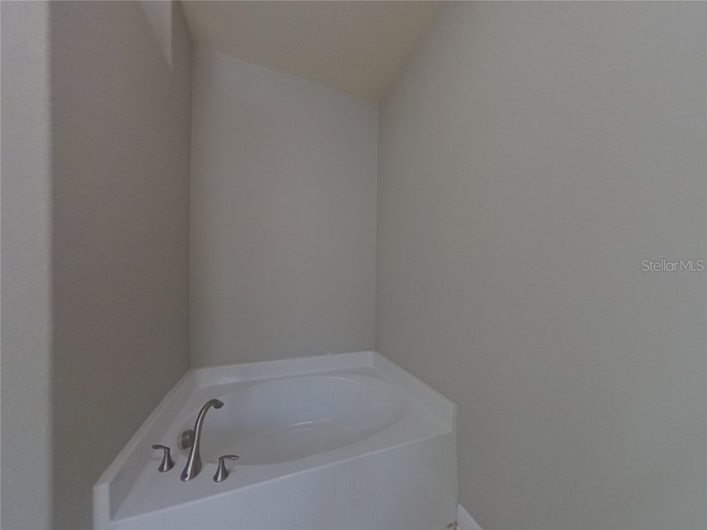  Davenport FL 33837 TB8452812 image14