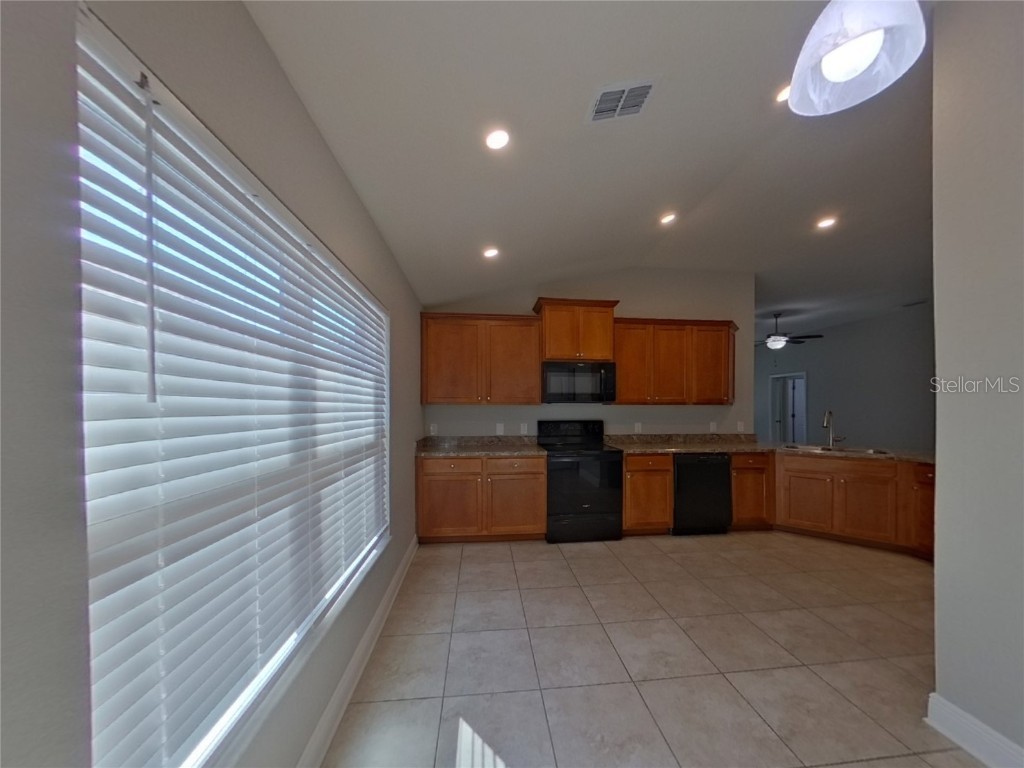  Davenport FL 33837 TB8452812 image7