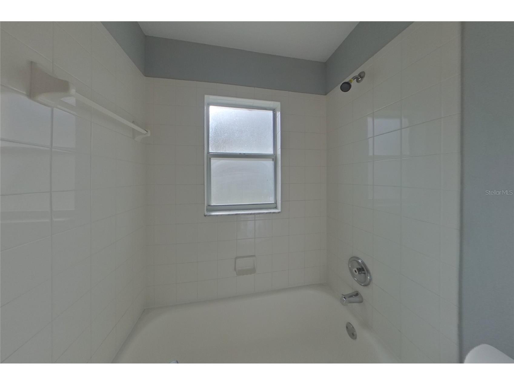  Davenport FL 33896 O6424906 image13
