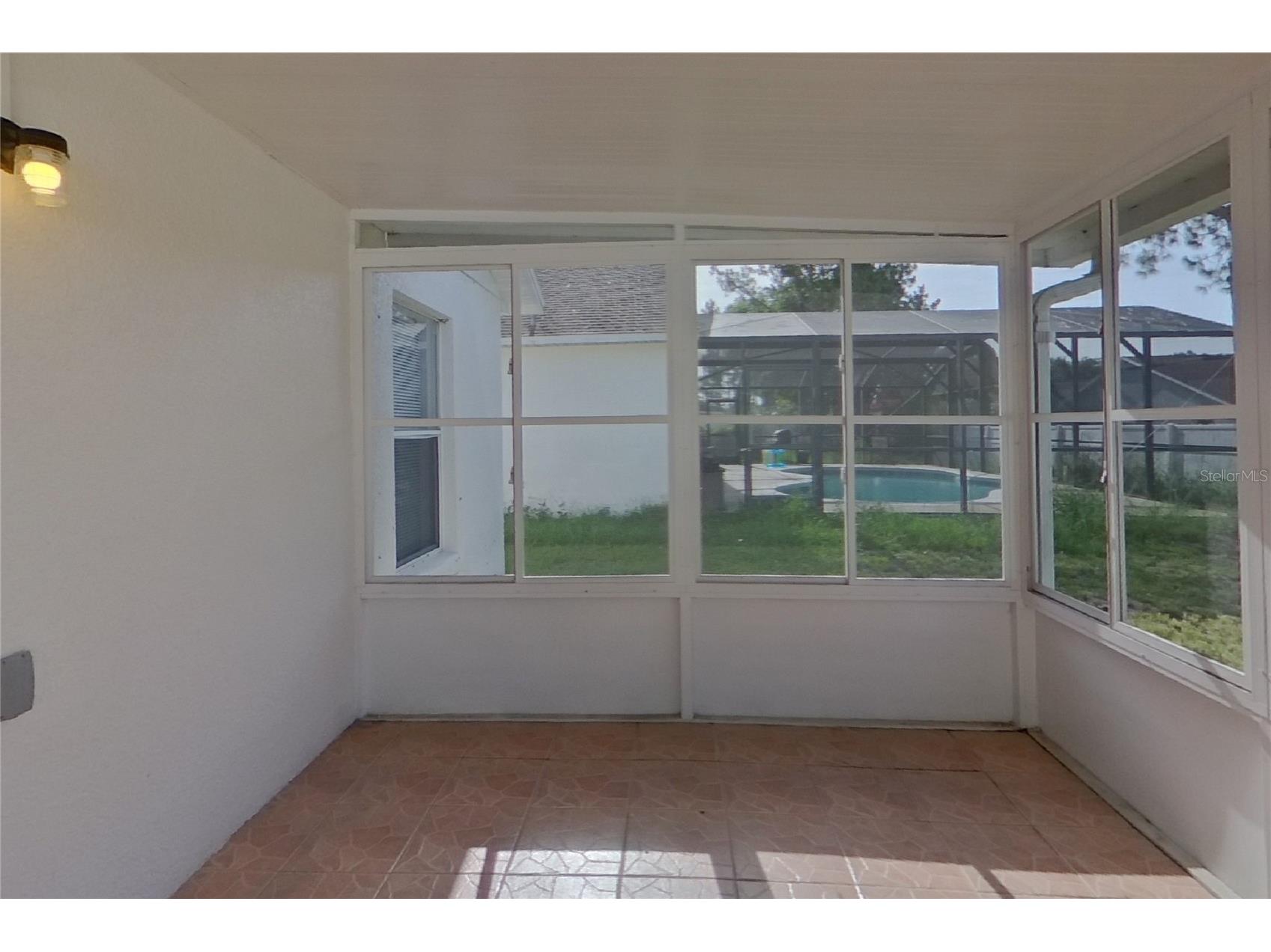  Davenport FL 33896 O6424906 image16