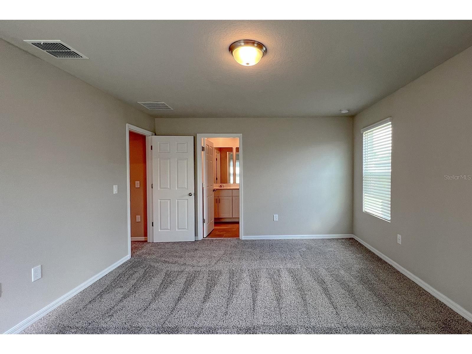  Davenport FL 33896 S5144593 image24