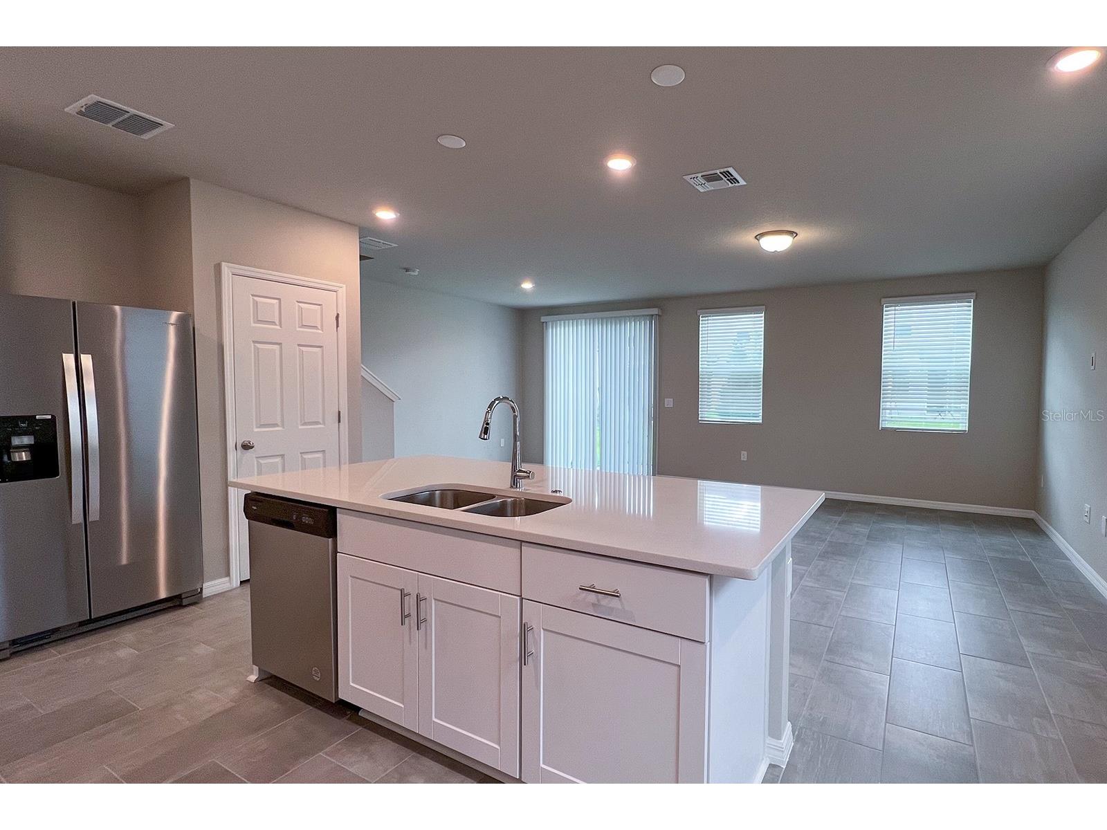  Davenport FL 33896 S5144593 image8