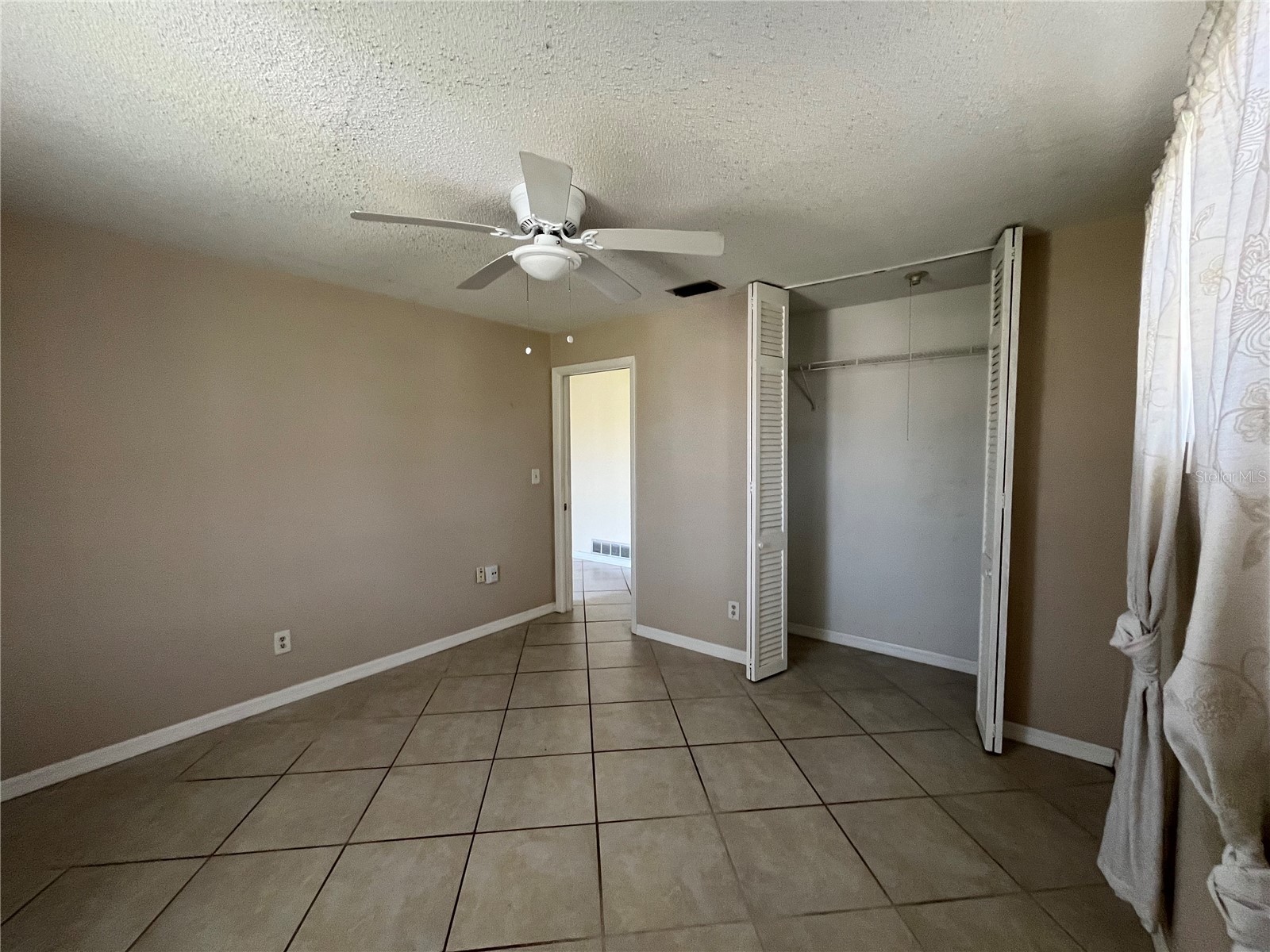 1306 Golfview Drive Daytona Beach FL 32114 O6379196 image10