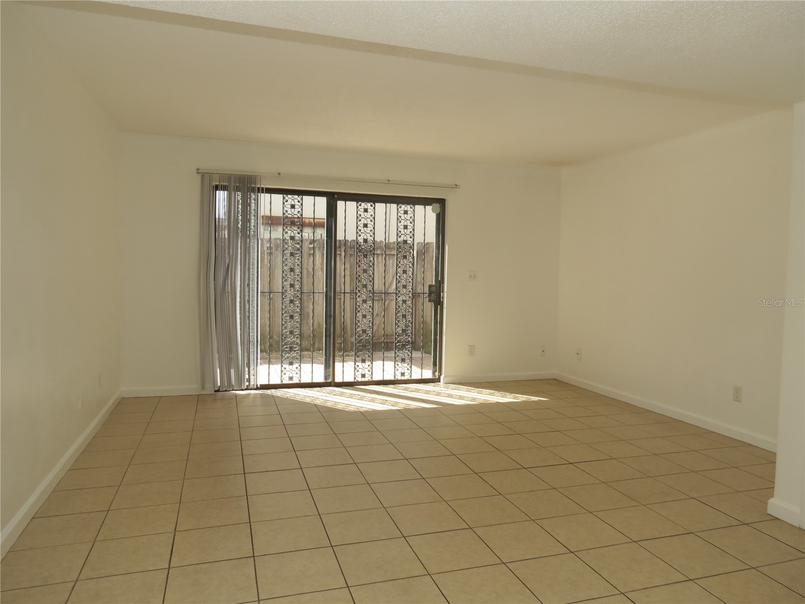  Daytona Beach FL 32118 FC318576 image2