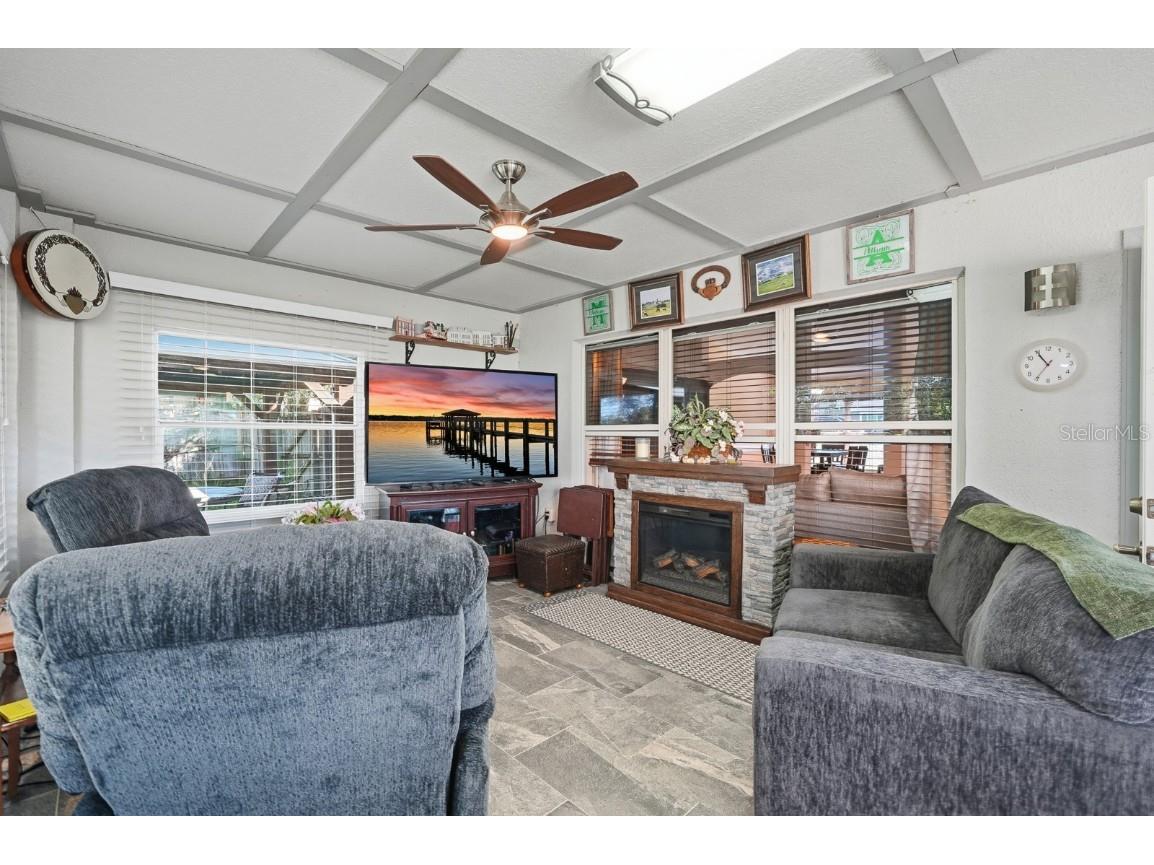  Deltona FL 32725 V4945337 image12