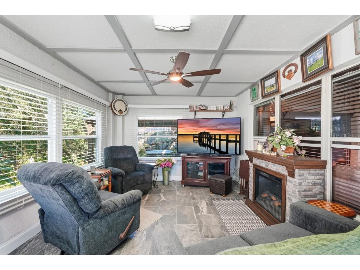  Deltona FL 32725 V4945337 image14