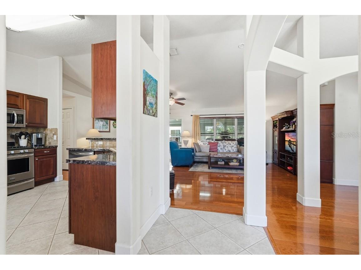  Deltona FL 32725 V4945337 image8