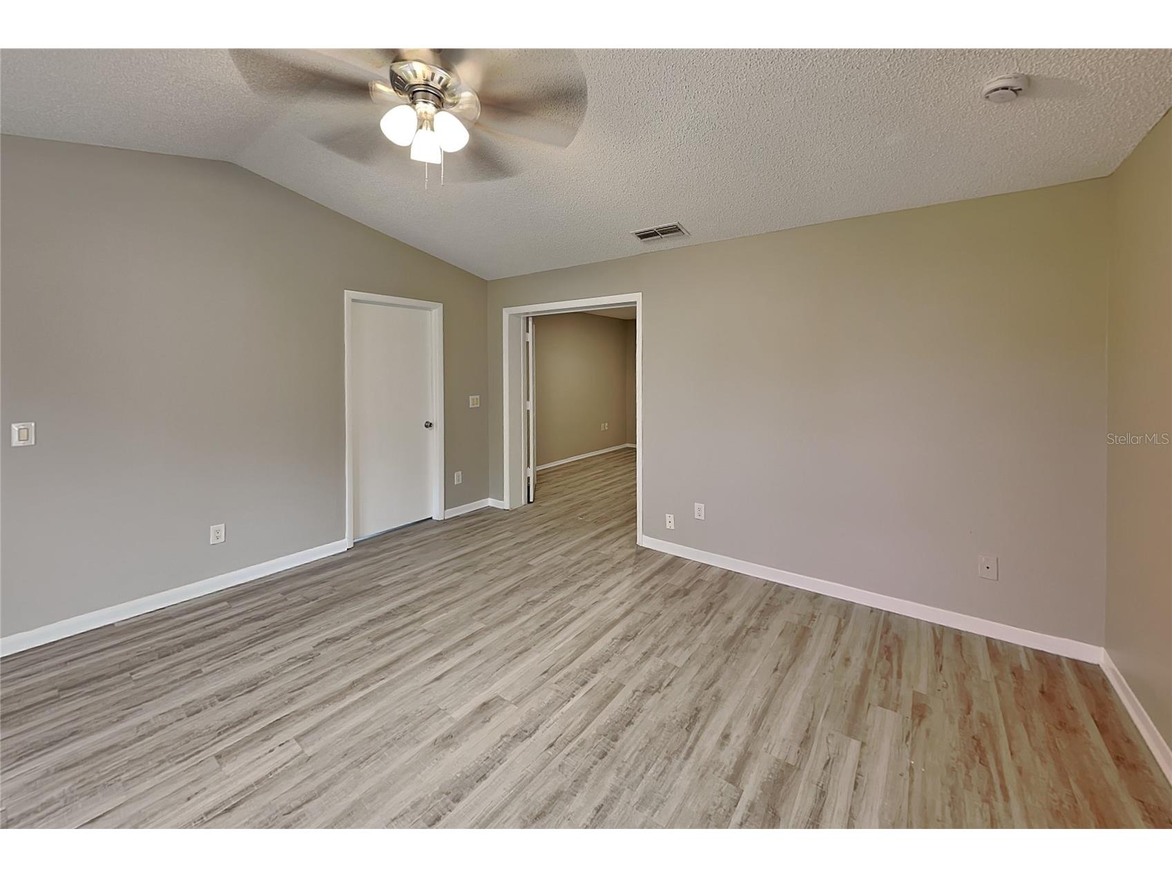  Deltona FL 32738 O6426753 image8