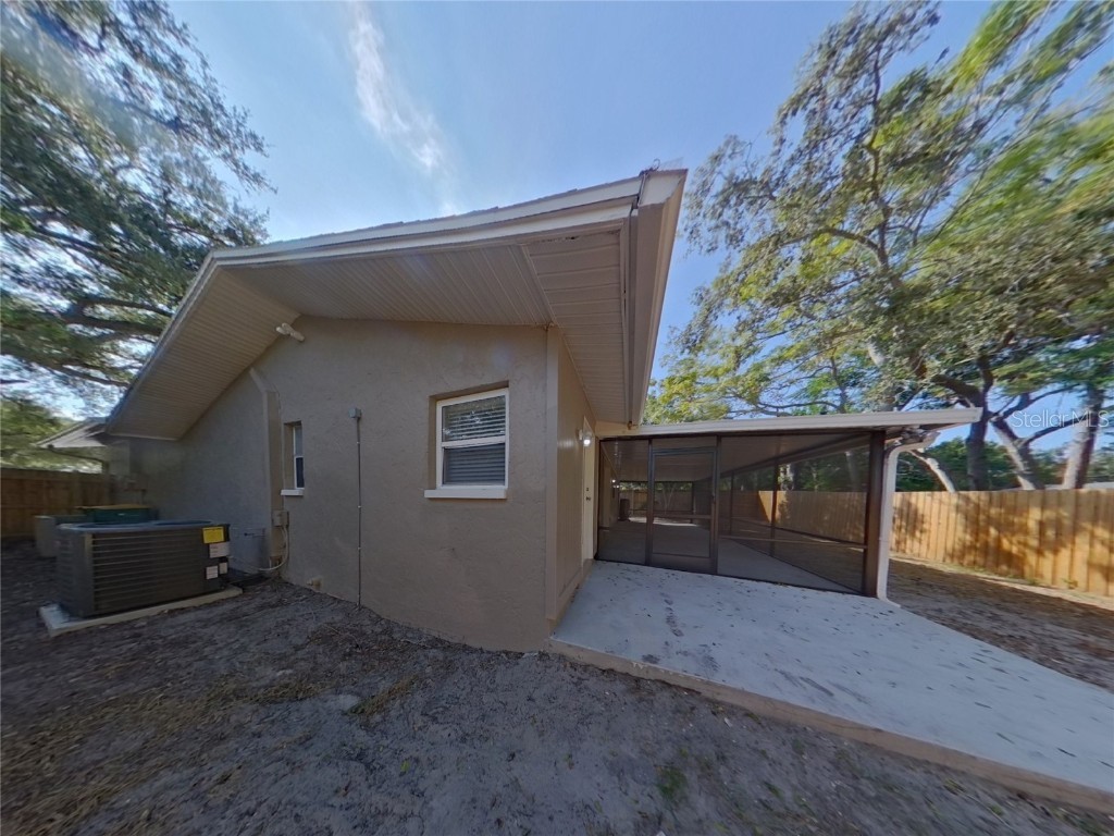  Dunedin FL 34698 TB8450108 image17