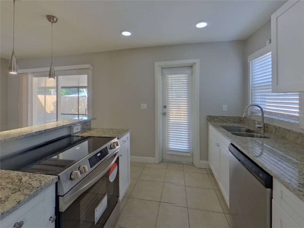  Dunedin FL 34698 TB8450108 image6