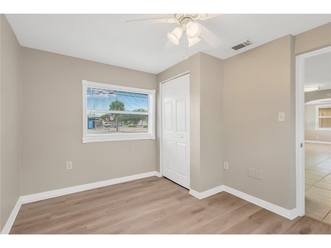 559 Norfolk Street Dunedin FL 34698 TB8458673 image18