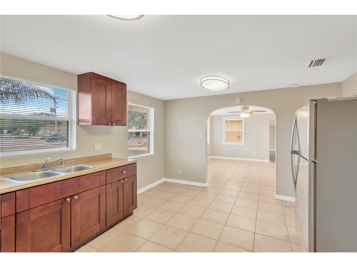 559 Norfolk Street Dunedin FL 34698 TB8458673 image6