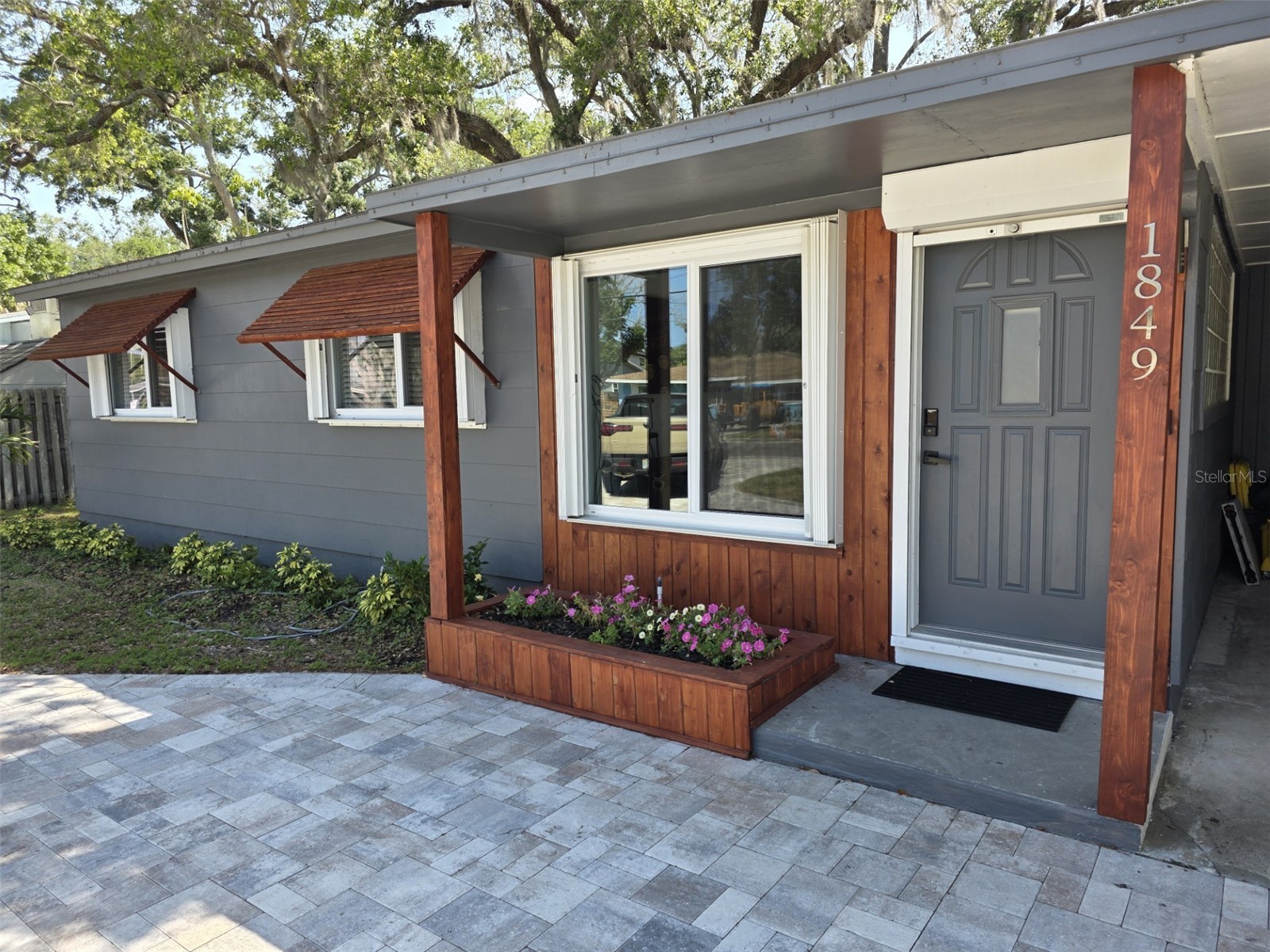 1849 San Mateo Drive Dunedin FL 34698 TB8502110 image1
