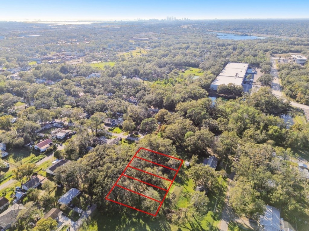 E 26th Avenue Tampa FL 33619 A4633234 image1