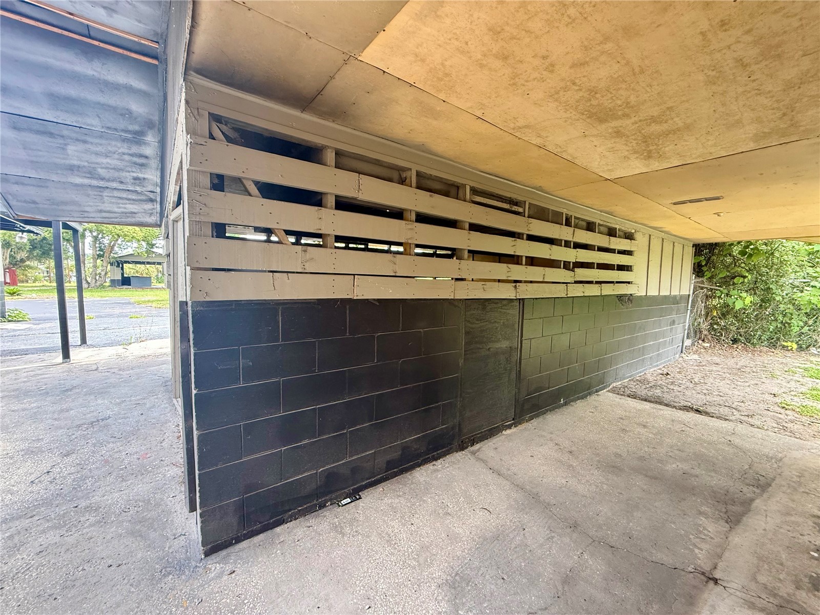 E Bates Avenue Eustis FL 32726 G5112939 image3