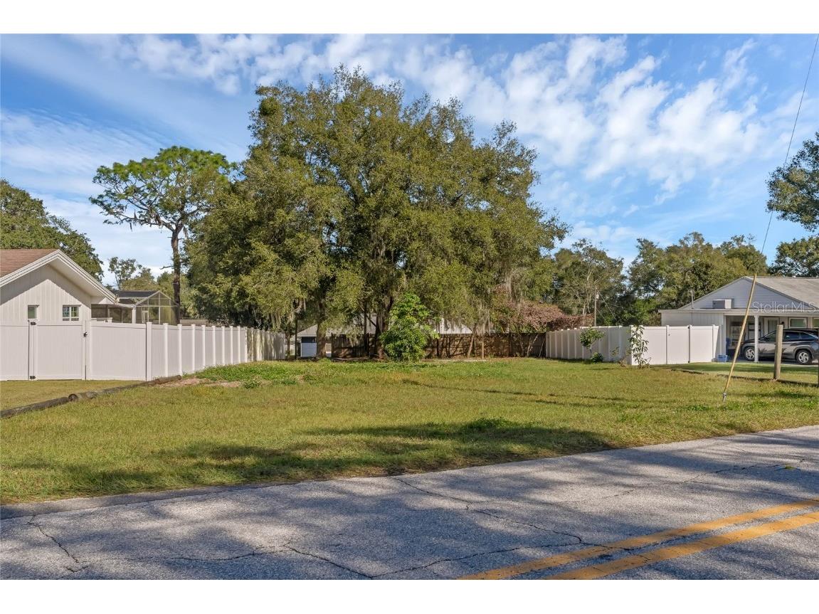 E Pomelo Street Groveland FL 34736 G5076400 image1