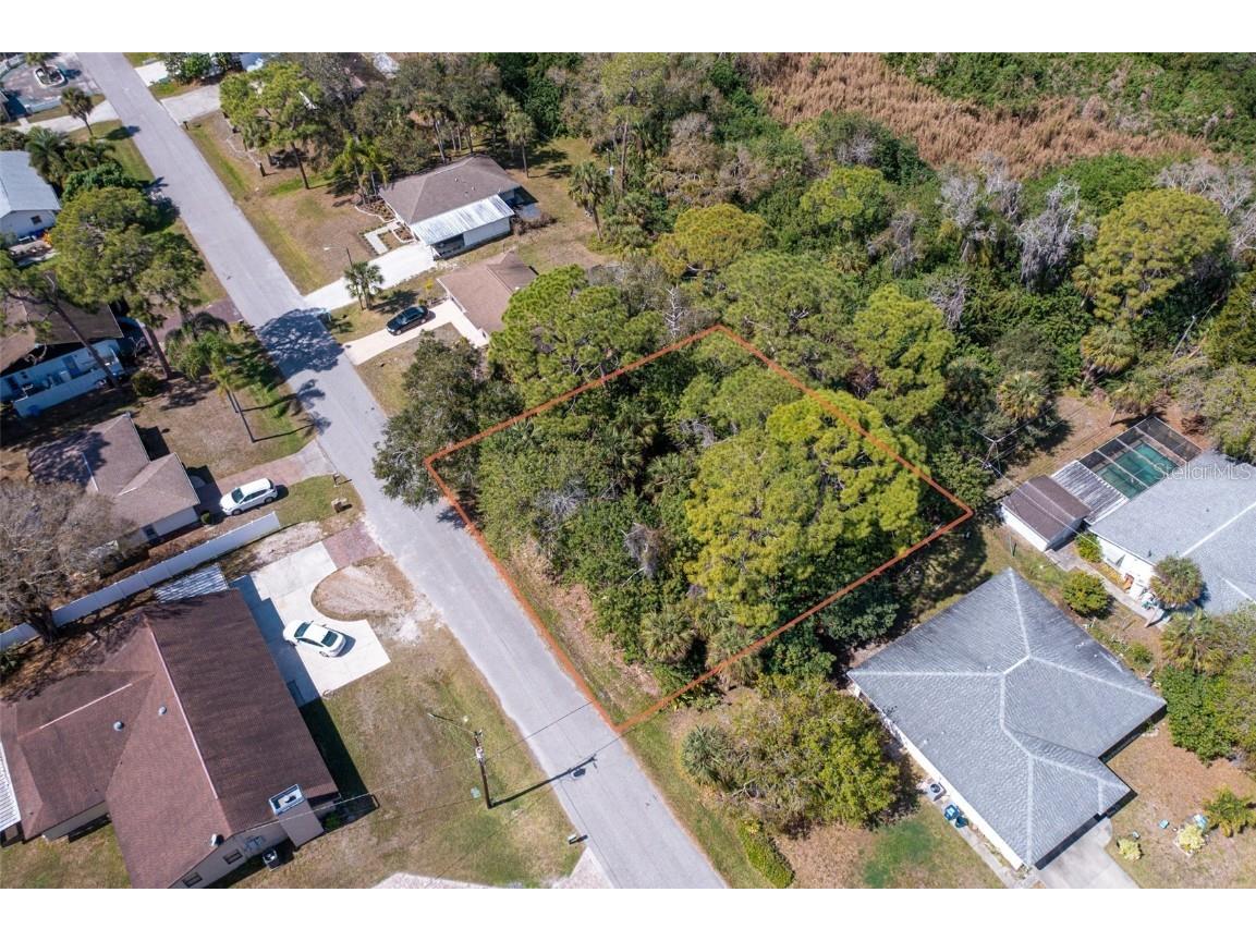 Eider Road Venice FL 34293 A4661844 image4