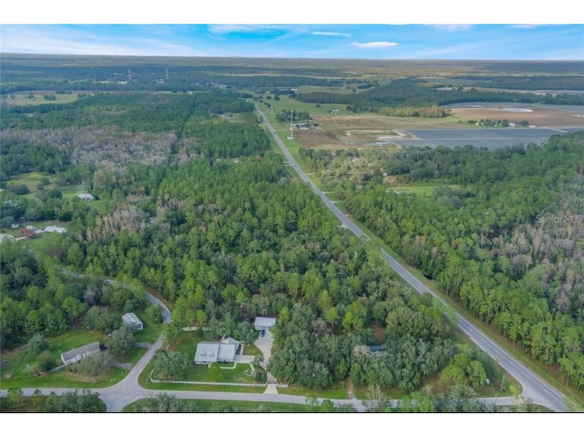 Eight Point Road Polk City FL 33868 O6286941 image1