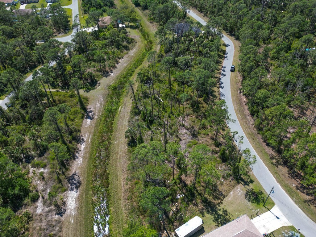 Einstein Street North Port FL 34291 A4663378 image4