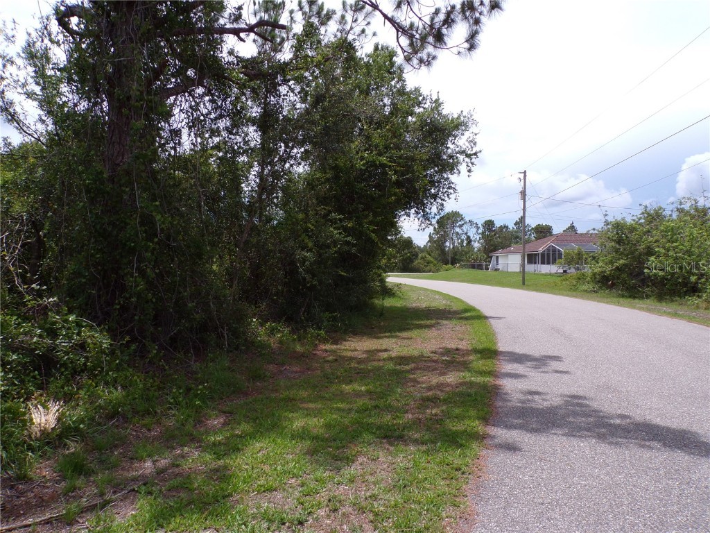 Embassy Road North Port FL 34291 C7476447 image7