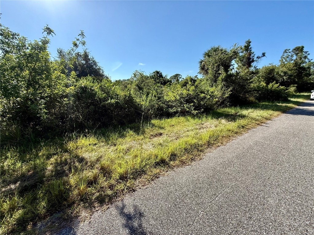 Embassy Road North Port FL 34291 C7516553 image4