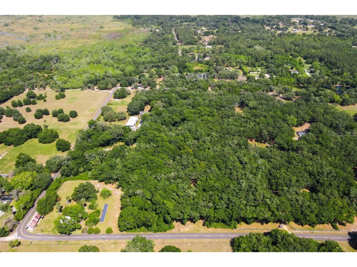 Emeralda Island Road Leesburg FL 34788 G5080852 image3